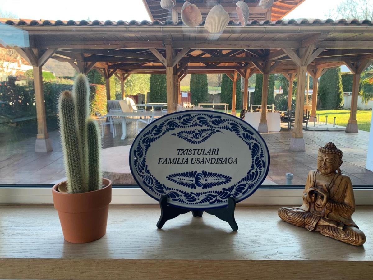 Hotel Restaurant Txistulari Itxassou Εξωτερικό φωτογραφία