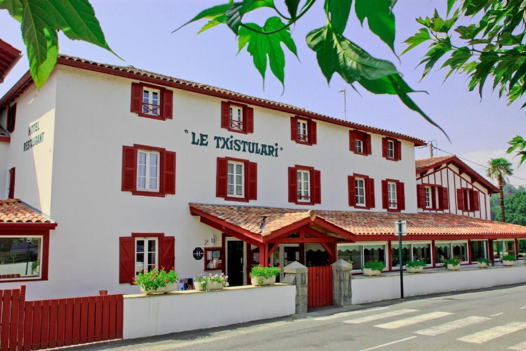 Hotel Restaurant Txistulari Itxassou Εξωτερικό φωτογραφία