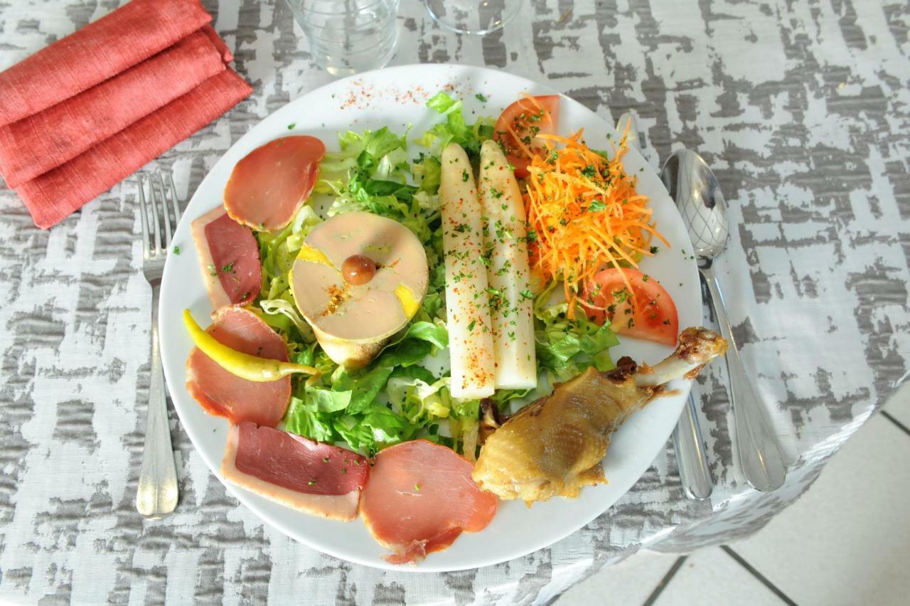 Hotel Restaurant Txistulari Itxassou Εξωτερικό φωτογραφία